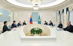 Президенты Казахстана и Монголии провели переговоры в узком составе