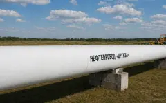 В Кремле объяснили остановку поставок казахстанской нефти по Дружбе