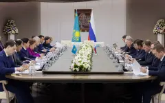 Казахстан и Россия обсудили ключевые вопросы сотрудничества на полях РЭС
