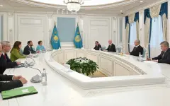 Токаев провел переговоры с главой Восточного комитета германской экономики