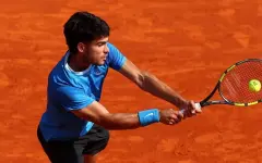 Официально: Карлос Алькарас не примет участие в Ролан Гаррос-2026