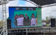 Посадка деревьев вместе с президентом: тысячи жителей ЗКО приняли участие в акции Таза Қазақстан