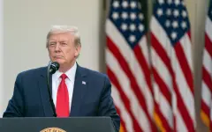 Трамп проводит брифинг после выстрела на своем мероприятии