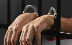 Домашний тиран не давал жить супруге и оказался за решеткой в ЗКО