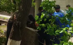 Маленькая девочка провалилась в 24-метровый колодец в Шымкенте