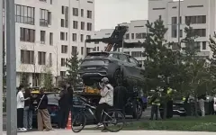 В районе «Меги» в Астане начали массово эвакуировать неправильно припаркованные авто