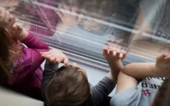 Три года ожидания справедливости: дело о насилии над детьми в Атырау до сих пор не дошло до суда