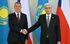 Токаев и Бабиш договорились укрепить сотрудничество в энергетике