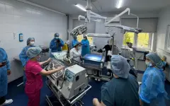 В Мангистау впервые начали проводить операции, спасающие зрение недоношенным детям