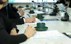 Операторов сотовой связи собрали в АФМ