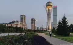 Казахстан упростит миграцию для инвесторов и специалистов: что изменится