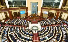 Депутаты оценили перспективы новой партии «Әділет»