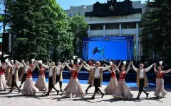 Виден флаг теперь издалека