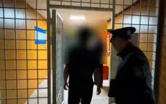 За опасную езду и запуск фейерверков из авто арестовали двух жителей Атырау