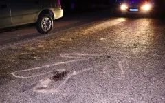 Автомобиль переехал женщину при въезде на парковку в Кокшетау