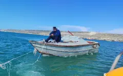 Мужчину на лодке унесло в Каспийское море: спасатели МЧС пришли на помощь