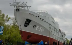 В Уральске спущен на воду новый корабль