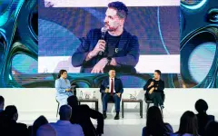 Алексей Шаравар: будущее ИИ - за локальными моделями, работающими на устройствах