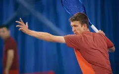 Казахстанский теннисист пробился в топ-4 турнира в Индии