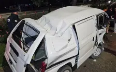 Микровэн взлетел в воздух после столкновения: жесткое ДТП произошло в Алматы