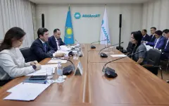 Инфраструктура и заработная плата: партия AMANAT взяла под контроль вопросы жителей