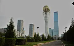 40 тысяч тенге штрафа оплатит блогер за видео у Байтерека