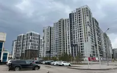 В Астане за «Хан Шатыром» строили ЖК без прав на землю
