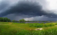 Дожди и грозы ожидаются на севере и юге Казахстана