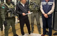 Килограмм опия внутри тела пытался провезти иностранец в Казахстан