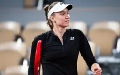 Елена Рыбакина стартует на Ролан Гаррос