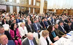 Юбилей Олжаса Сулейменова отметили на международном форуме в Алматы