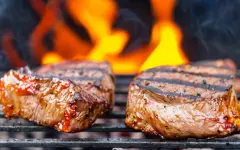 Какие продукты лучше не совмещать за один прием пищи — эксперт
