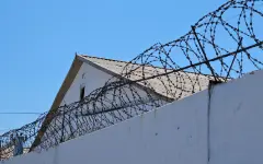 Казахстанская семья получила реальные сроки за истязание приемных детей