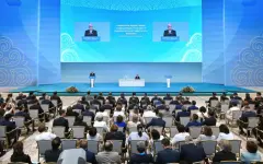 Токаев поручил чиновникам искать компромиссы с бизнесом, но в рамках закона