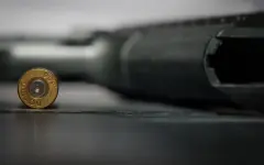 Вооруженного до зубов мужчину остановили полицейские в Алматы