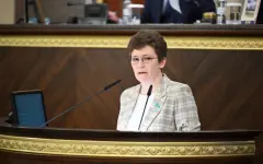 «Это неприемлемо»: изменить подходы к контролю за кальянами предлагает депутат