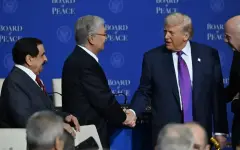 Токаев поздравил Трампа с 80-летием