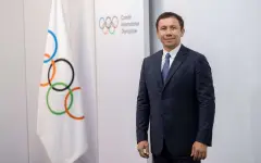 Токаев поздравил Головкина с высшим признанием в боксе