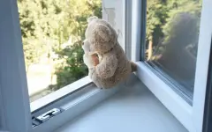 В Астане дети стали чаще выпадать из окон