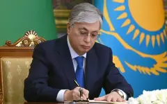 Президент утвердил изменения в Уголовный кодекс и КоАП Казахстана